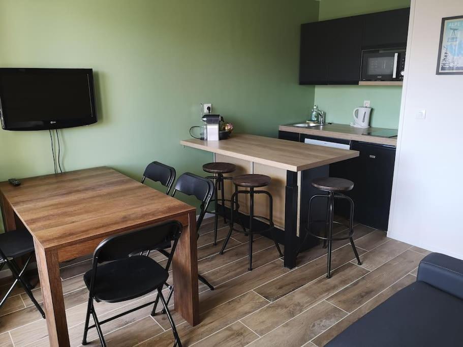 HuezAu Pied Des Pistes Avec Parking Entierement Renove公寓 外观 照片