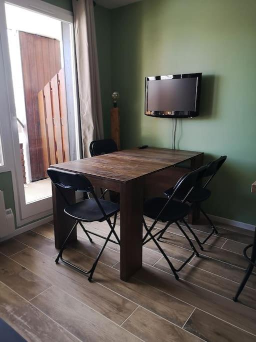 HuezAu Pied Des Pistes Avec Parking Entierement Renove公寓 外观 照片
